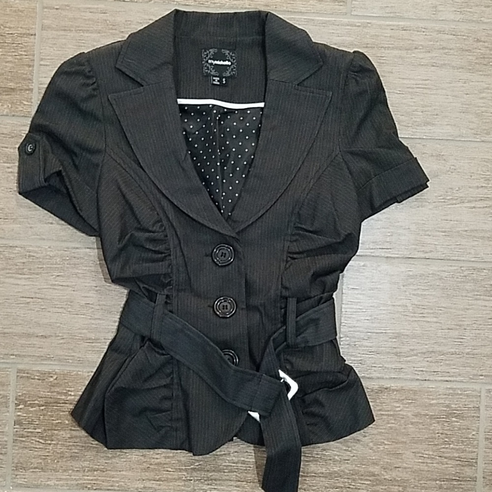 Short sleeve blazer jacket